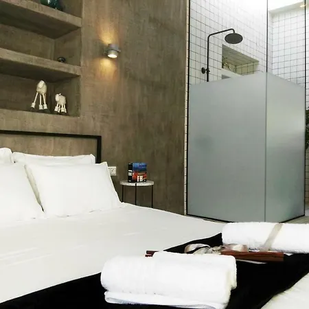 Deco Apartment *
