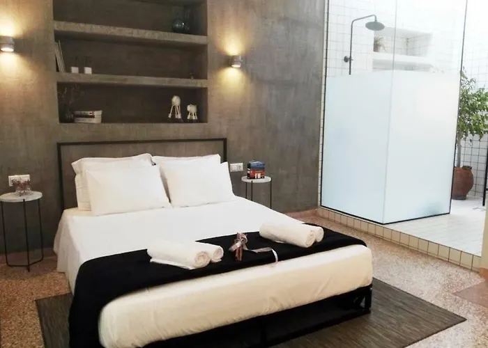 Апартаменти Deco